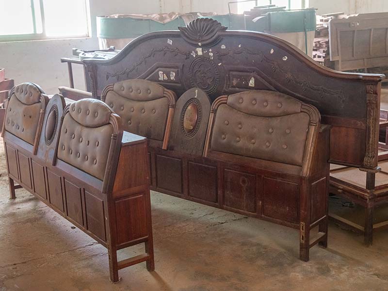 宝山红木家具维修翻新